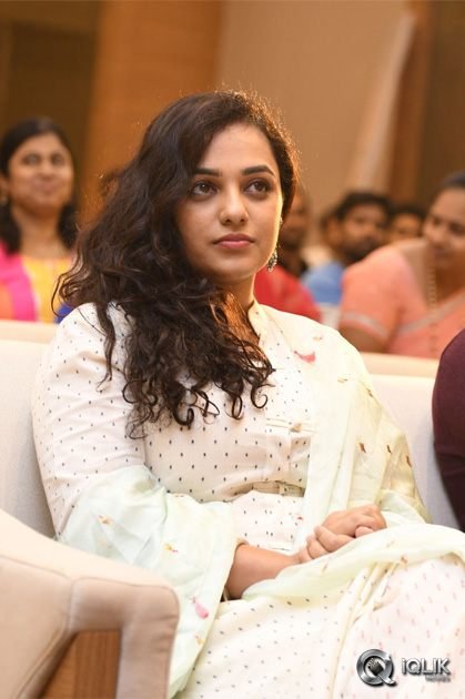 100-Days-of-Love-Movie-Audio-Launch